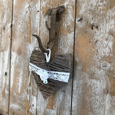 Alte Achatschleife